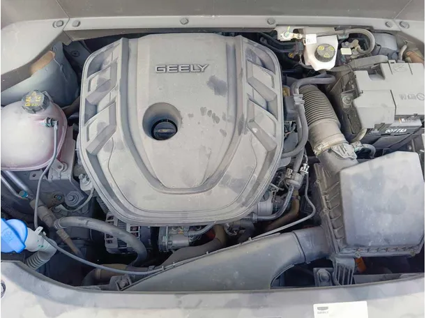 Car image 40