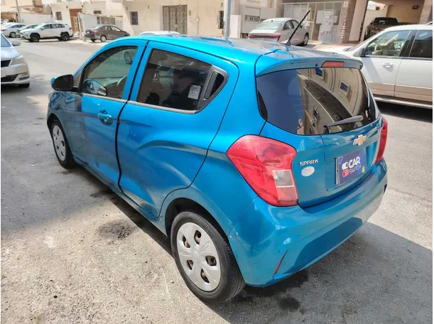 Car image 7