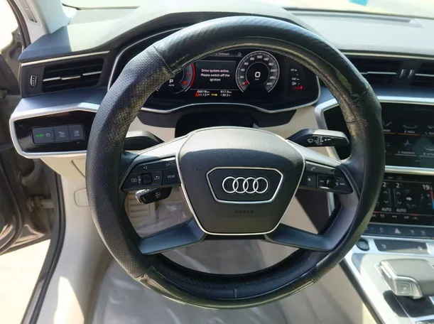 Car image 24
