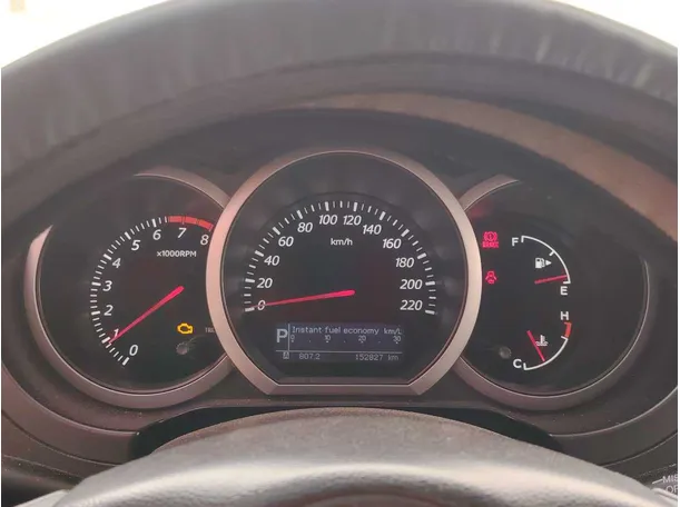 Car image 25