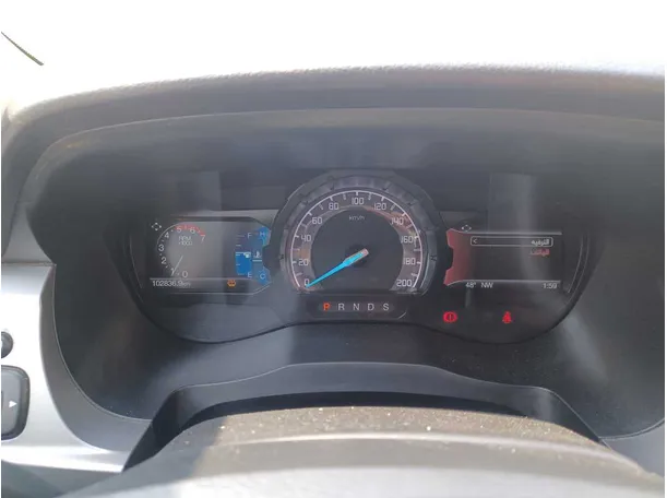 Car image 16