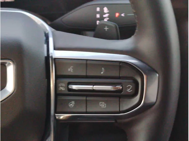 Car image 33
