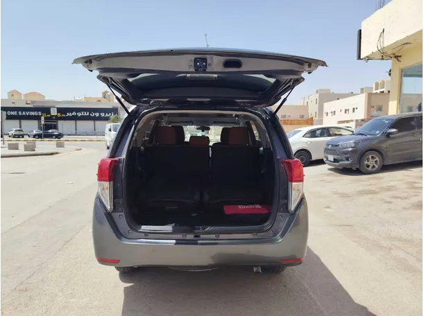 Car image 22