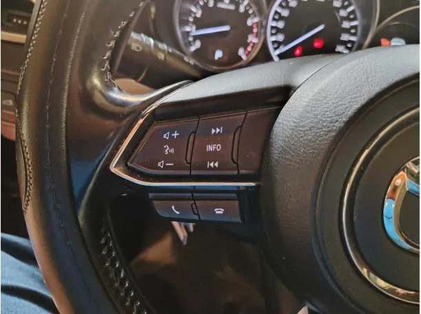 Car image 47