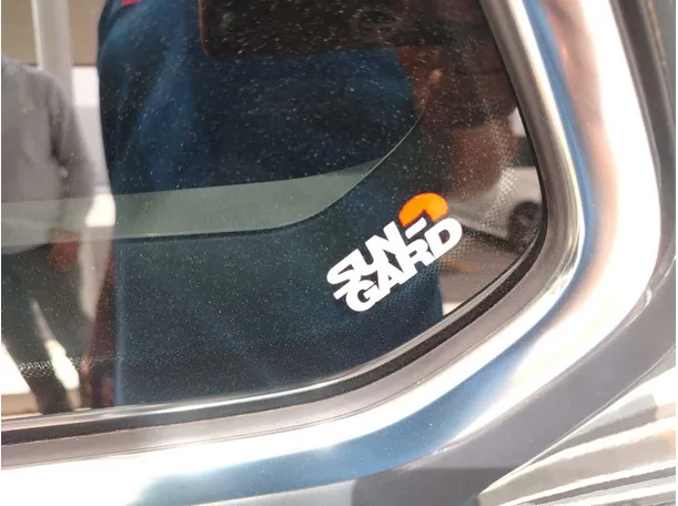Car image 31