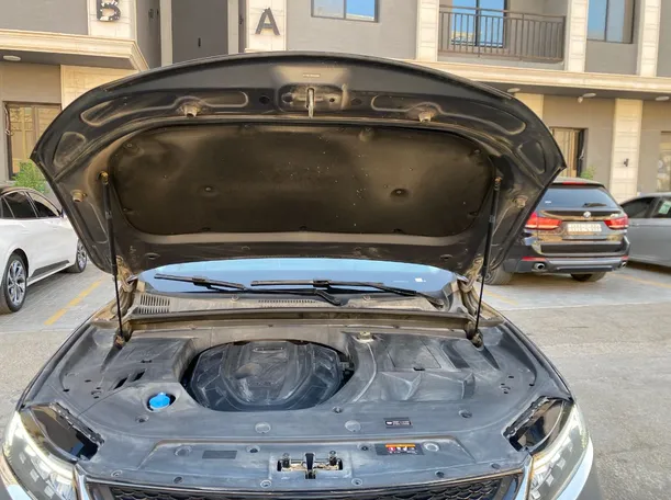 Car image 29