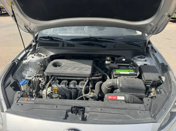 Car image 20