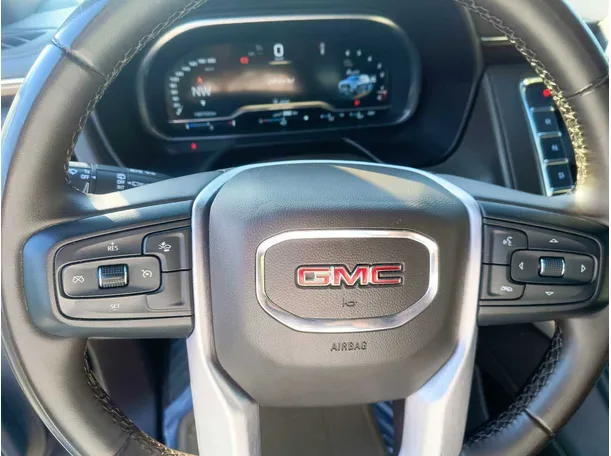 Car image 27