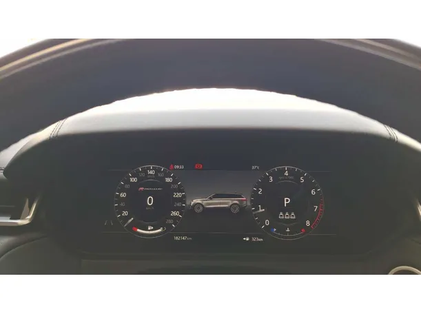 Car image 19