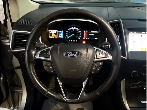 Car image 22