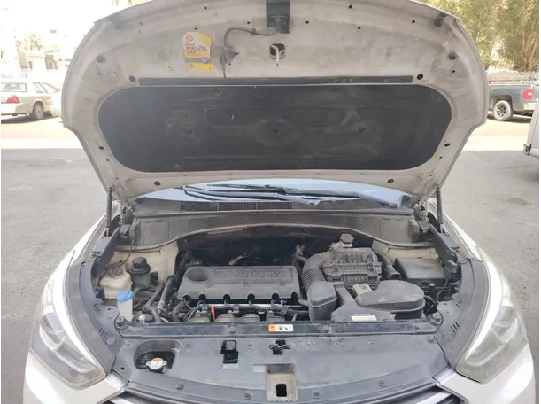 Car image 32