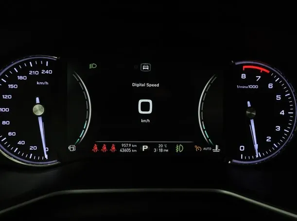 Car image 6
