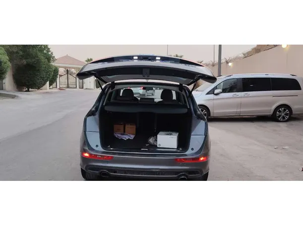 Car image 21