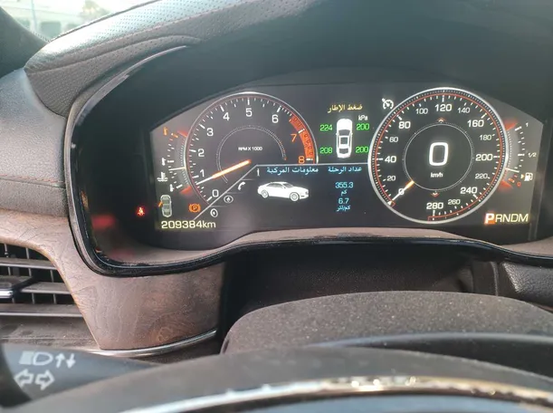 Car image 20