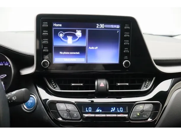 Car image 5