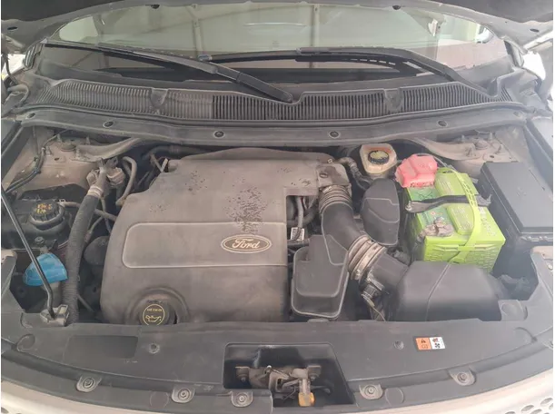 Car image 21