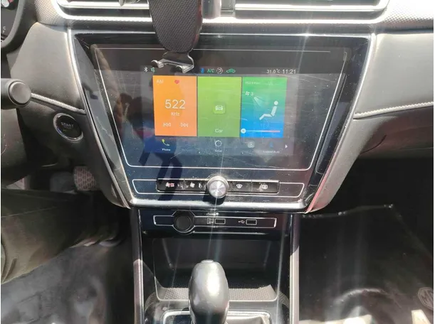 Car image 22