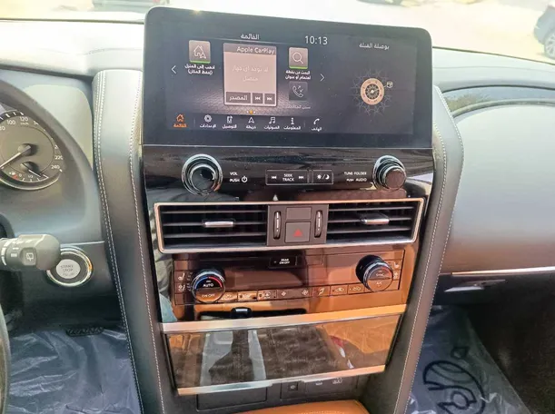 Car image 28