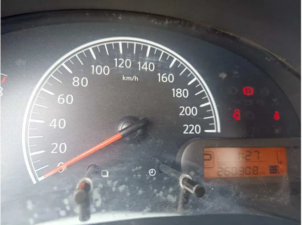 Car image 22