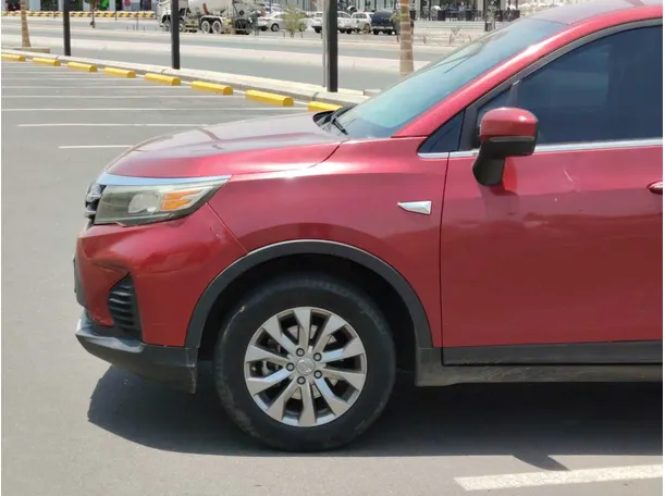Car image 9