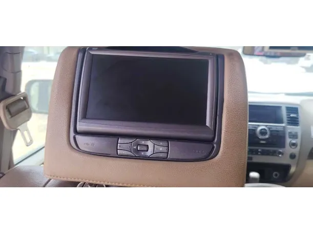 Car image 29