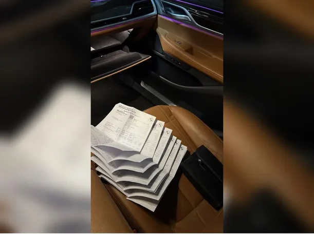 Car image 31