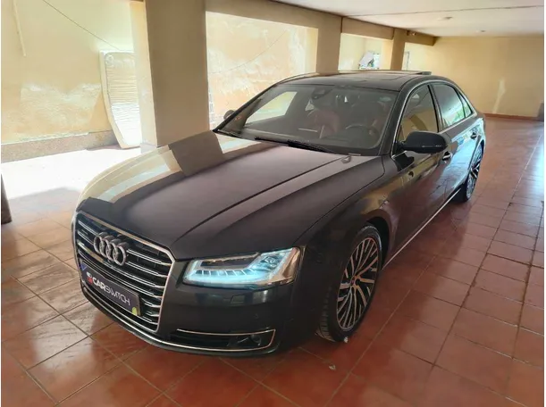 2015 أودي A8 في جدة