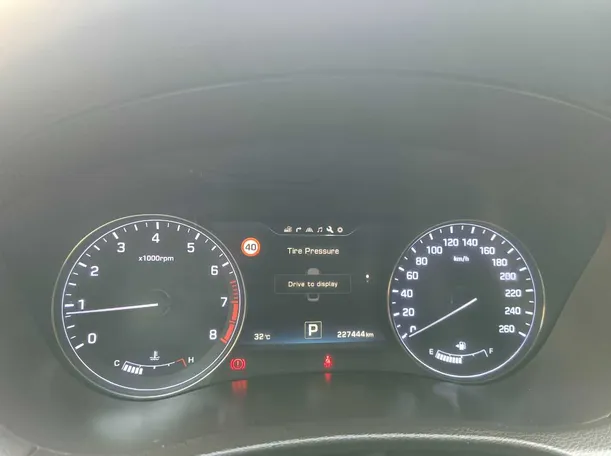 Car image 29