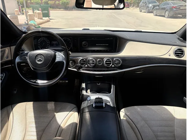 Car image 21