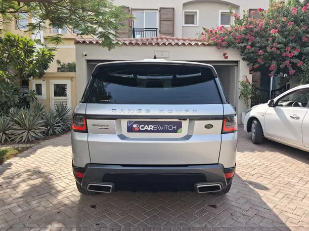 Car image 6