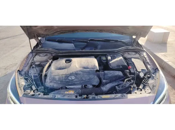 Car image 34