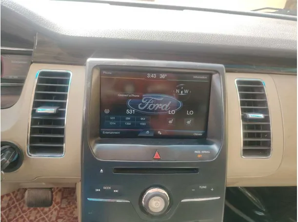 Car image 24