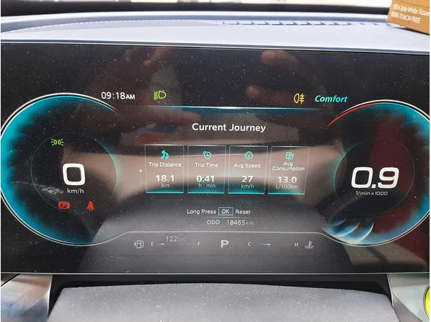 Car image 18