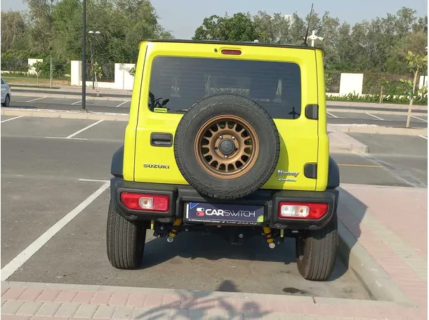 Car image 6