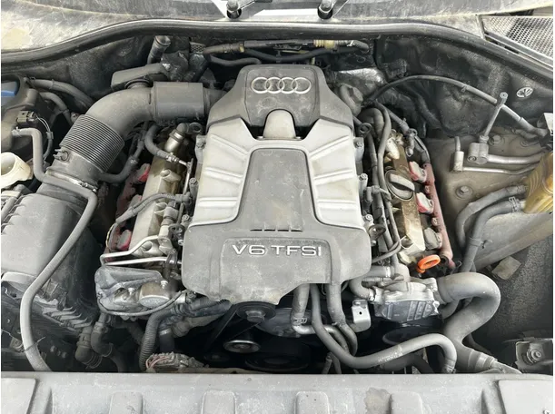 Car image 30