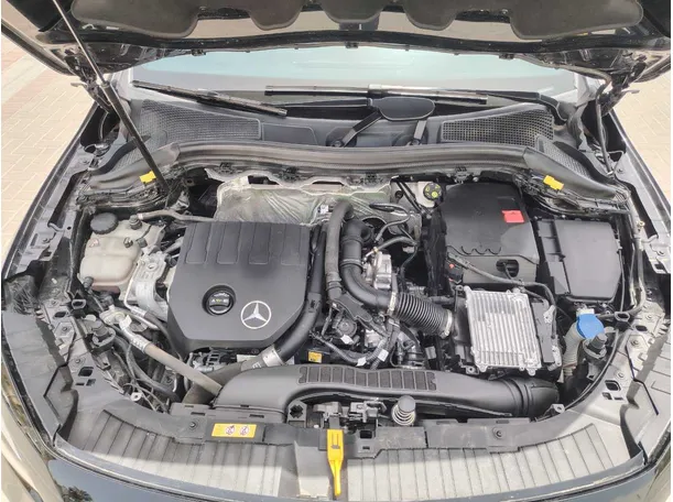 Car image 37