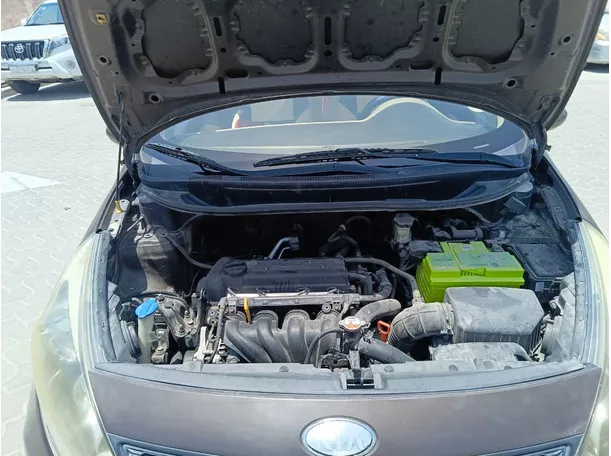 Car image 28