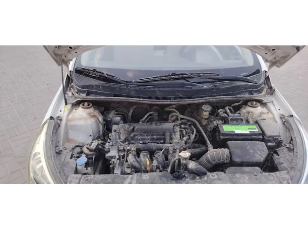 Car image 23
