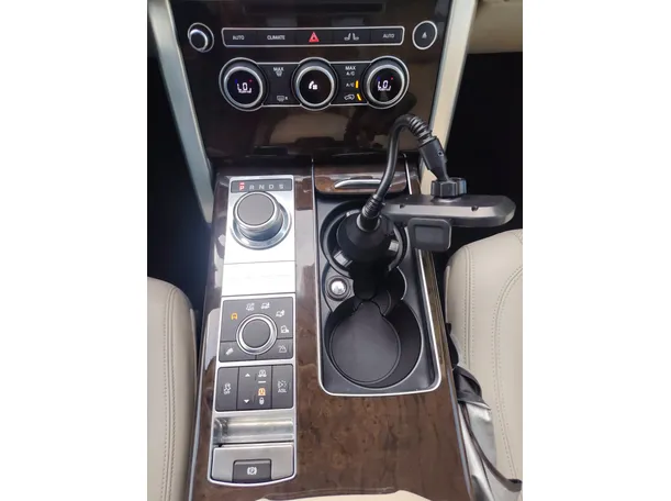 Car image 22
