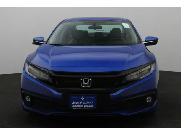 Car image 11