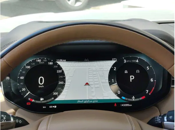 Car image 23