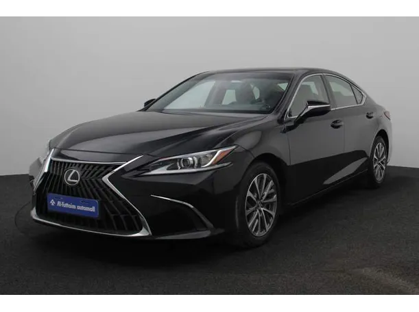 2023 لكزس ES350 في الإمارات