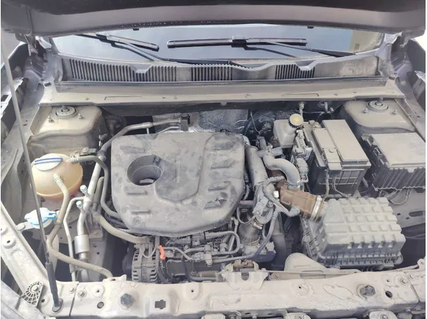 Car image 32