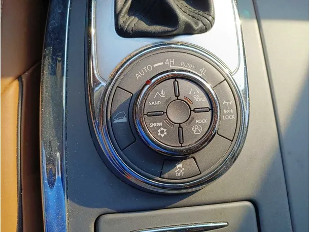 Car image 22