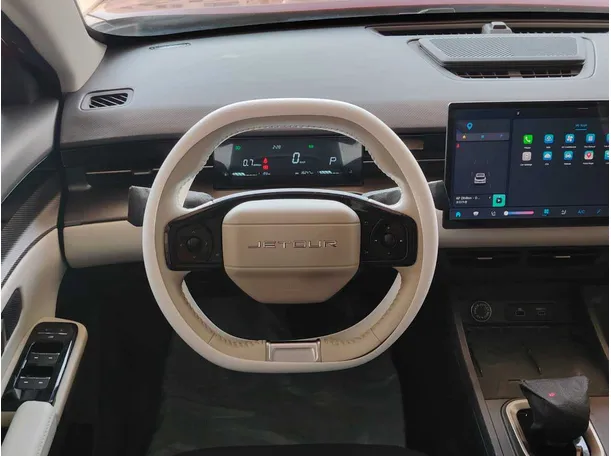 Car image 24