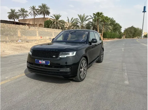 2022 Range Rover Vogue in KSA