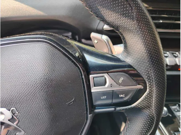 Car image 34