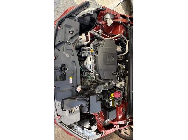 Car image 28