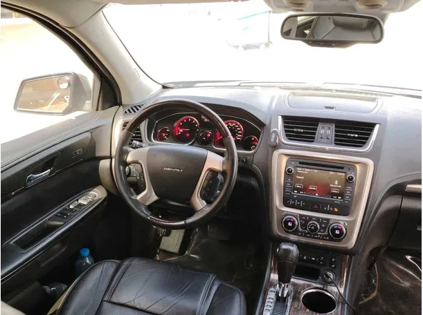 Car image 23