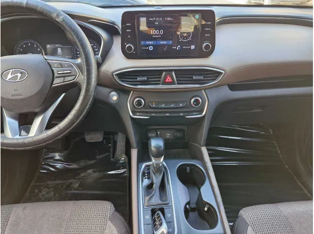 Car image 19